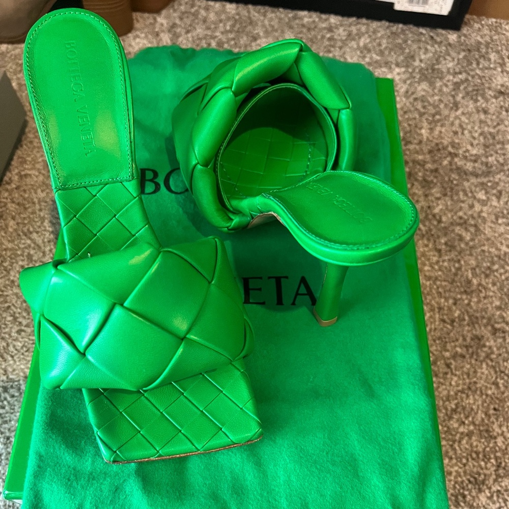 New Bottega Veneta Mules